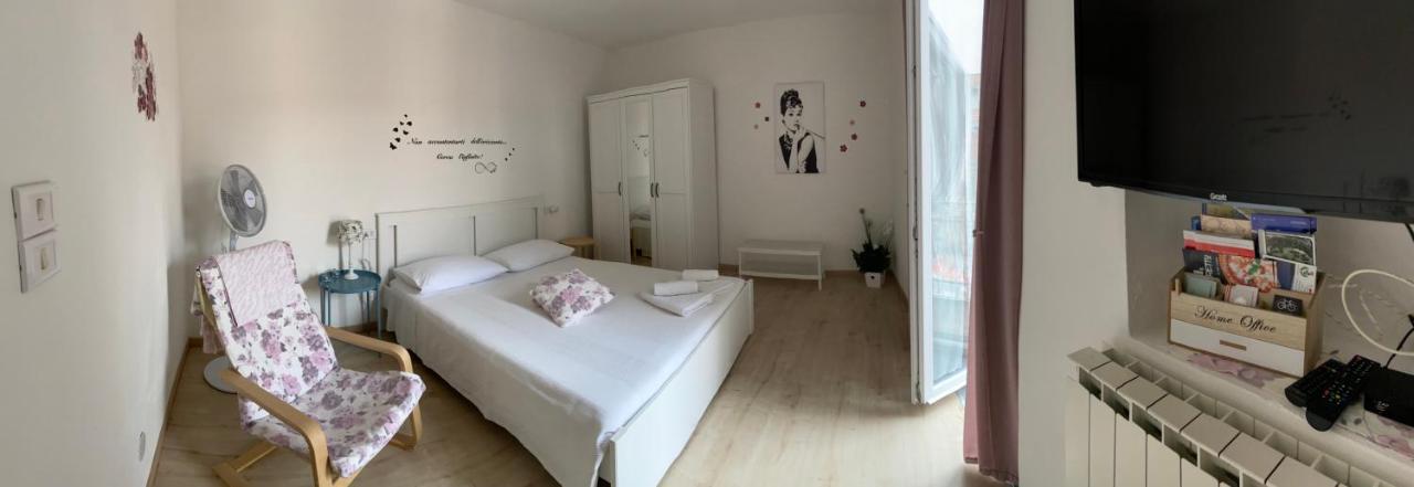 Il Nido Di Tiffany Apartment Massino Visconti Ngoại thất bức ảnh