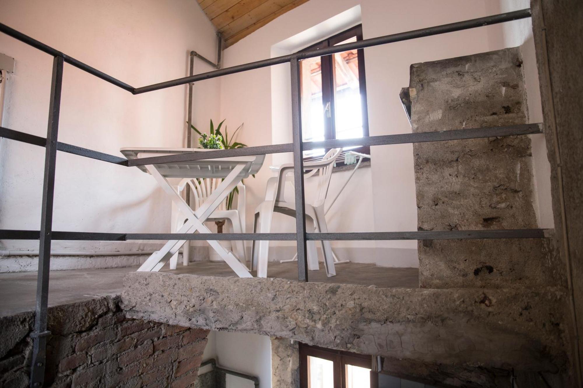 Il Nido Di Tiffany Apartment Massino Visconti Ngoại thất bức ảnh